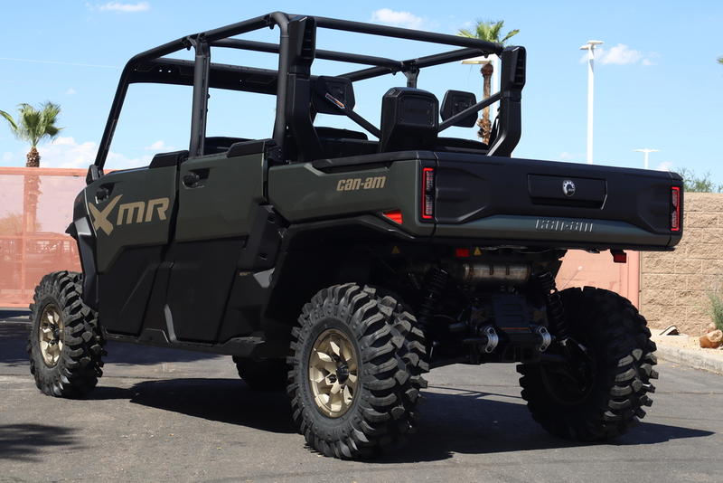 2026 Can-Am® Defender MAX X mr HD11 with half-doors - Image 7