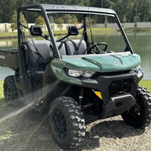 2026 Can-Am® Defender DPS HD9 Compass Green