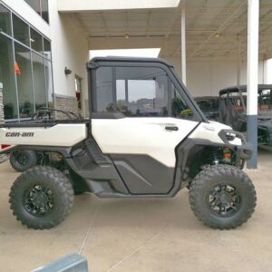2026 Can-Am® Defender Limited HD11