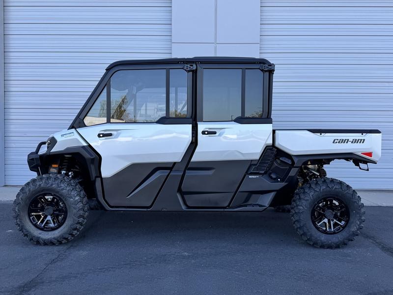 2026 Can-Am® Defender MAX Limited HD11 - Image 7