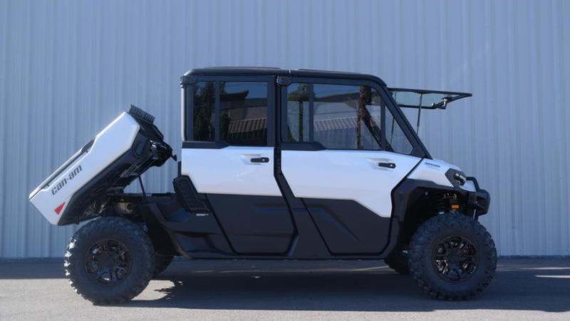 2026 Can-Am® Defender MAX Limited HD11 - Image 5