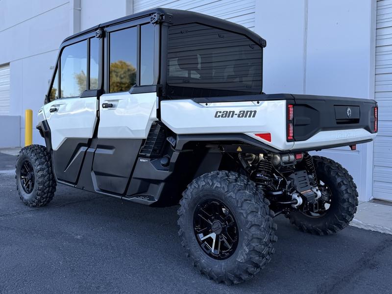 2026 Can-Am® Defender MAX Limited HD11 - Image 8