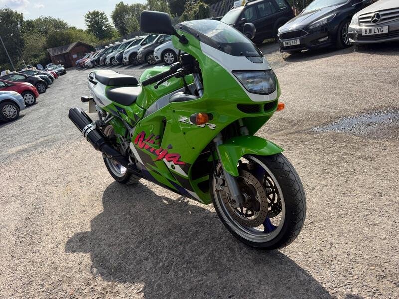 1998 Kasawaki 1997 Kawasaki Ninja ZX‑6R For Sale – 12‑Month